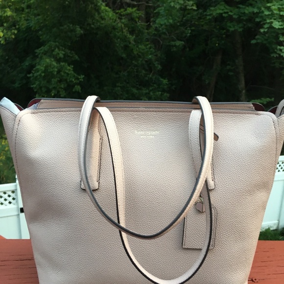 NWT KATE SPADE MARGAUX MEDIUM TOTE - Picture 2 of 6